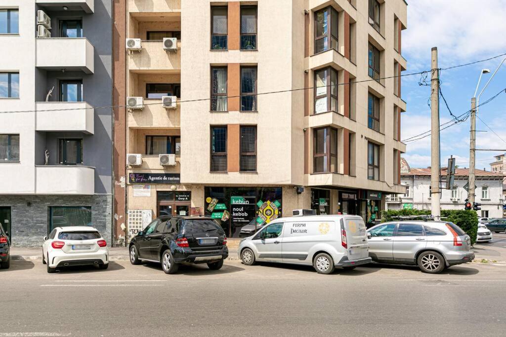 Apartament Bucur *